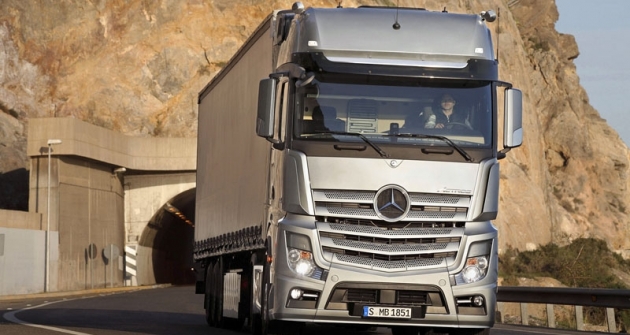 01-actros 54093