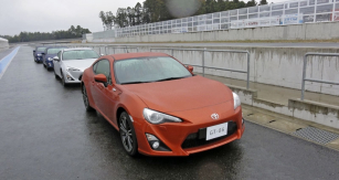 01a-gt86 58043