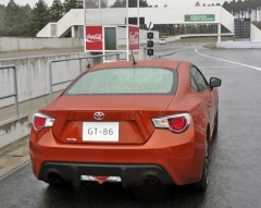 02-gt86 58044