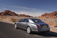 bentley-mulsanne-driving-(2) 60440