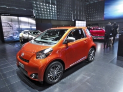 Scion iQ model 2012