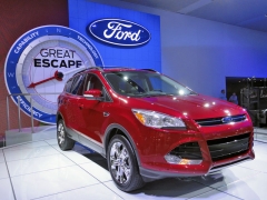 09-ford-escape 61147