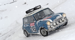 Posádka Vahala/Hanke  (Innocenti Mini Cooper) dojela na 100. místě ze 309 účastníků