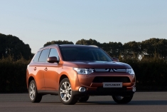 mitsubishi-outlander-2012-(1) 61492
