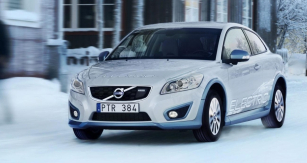 volvo-c30-ev-topeni-03 62043