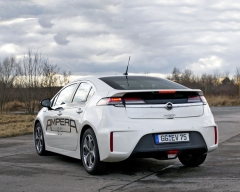 03-ampera 63238