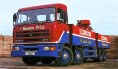 Foden 4340, eight-wheeler nové řady 4000, uvedené v roce 1996 (motory do 475 k)