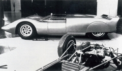 Sportovní prototyp Ghia-De Tomaso P70 z roku 1965