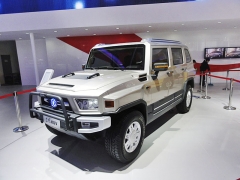 Dongfeng HUV Concept, inspirace vozy Hummer H2/H3 více než zřejmá…