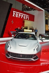 02-f12berlinetta 64532