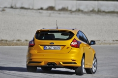 02-focusst 64765