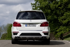 mercedes-gl63-amg-(2) 64780