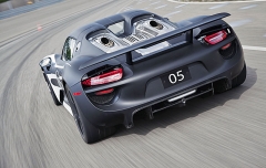 04-porsche-918 65704