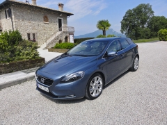 Vyzkoušeli jsme také Volvo V40 2.0 T4