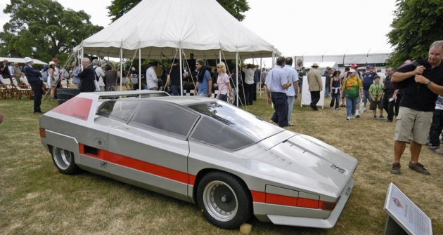 Alfa Romeo Navajo na Festivalu rychlosti 2010 v Goodwoodu