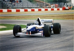 Damon Hill (Williams FW17 Renault) v Imole 1995