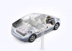Toyota Prius Plug-In Hybrid s akumulátory Li-Ion 4,4 kWh vzadu