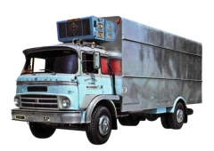 Nákladní vozy Barreiros nesly jména Saeta, Azor, Super Azor a Centauro; budky vycházejí z licence Berliet (1966)