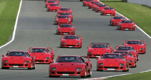 Přes šedesát F40 se zúčastnilo oslav 25. výročí na Silverstone Classic 2012