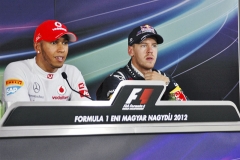 Lewis Hamilton (McLaren) a Sebastian Vettel (Red Bull), dva velcí soupeři...