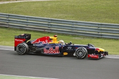 Sebastian Vettel (Red Bull RB8) tentokrát neuspěl (čtvrté místo)
