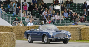 Aston Martin DB6 Mk II Volante (1969), vítěz soutěže elegance v Goodwoodu