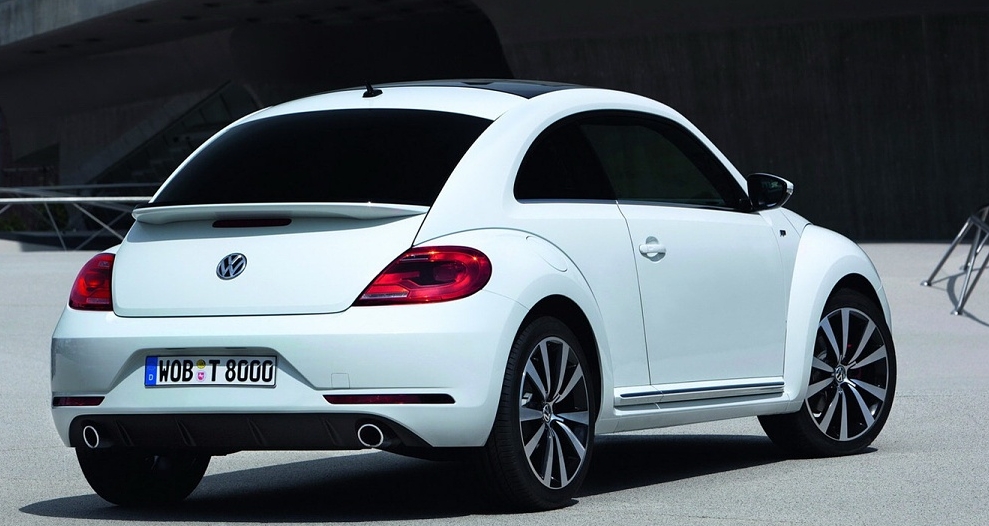 Volkswagen Beetle s paketem R-Line | Automobil Revue