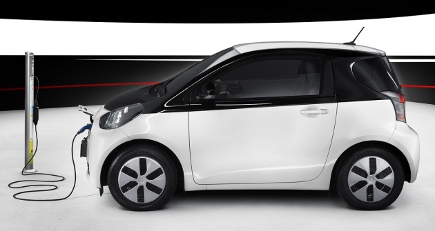 toyota-iq-ev-09 69101