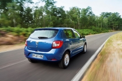 dacia-logan-sandero-paris-(23) 69235