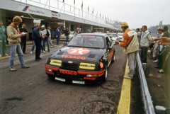 Vítězný Ford Sierra RS500 Cosworth (Klaus Ludwig/Klaus Niedzwiedz)