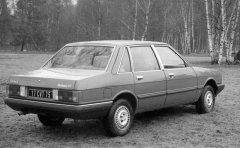 Sedan Talbot Solara SX z jara 1980 s nápisem Simca na zádi