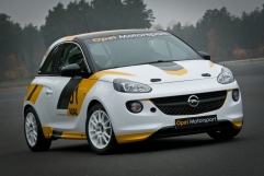 opel-adam-astra-motorsport-(2) 71285