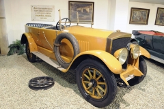 NW typ T (Tatra 20), jeden z posledních typů s klasickým rámem (1914 – 1926)