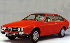 Kupé Alfetta GT 1.6 (GTV 2000) modelového roku 1976