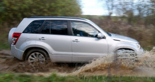 suzuki-grand-vitara-2013-1 72335