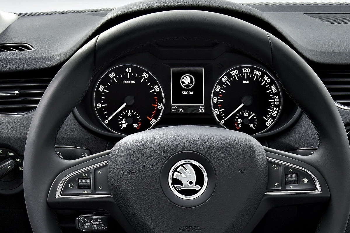 Škoda Octavia 5E (2012-dosud): Třetí generace vyjelo více než dva a půl  milionu
