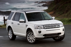 land-rover-freelander-ii-black-white-6 72462