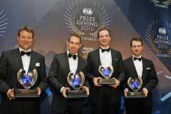 Na slavnostním vyhlášení vítězů FIA v Istanbulu (zleva Prévot, Atkinson, Hänninen a Markkula)