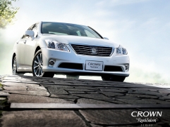 toyota-crown-royal-2013-(1) 72983