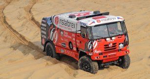Aleš Loprais se vrátil k vozu Tatra 815, s nímž závodil už na Dakaru 2011 a vyhrál tam dvě etapy 