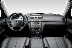 ssangyong-rexton-2013-06 74051