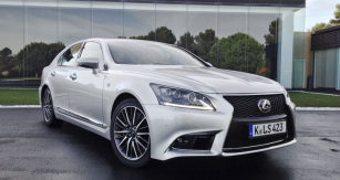 Lexus LS 600h F Sport je vrcholem modernizované řady