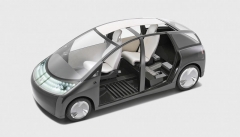 Toyota 1/X Concept, prototyp lidového čtyřsedadlového vozu z uhlíkových kompozitů se sníženou hmotností na pouhých 420 kg (PHEV, 500 cm3; Tokyo Motor Show 2007)