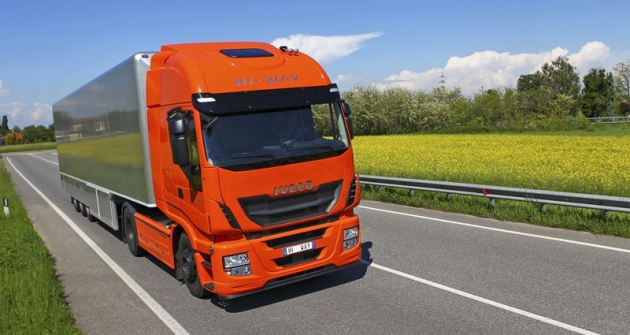 01-stralis-hi-way-02-iaa-2012 75450