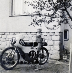 První Gregorův motocykl (základ Jawa 90)