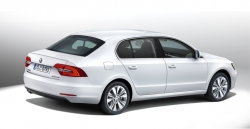 skoda-superb-2013-prev-2 76280