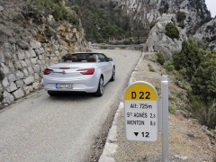 Nový Opel Cascada jsme vyzkoušeli v horách nad Monte Carlem
