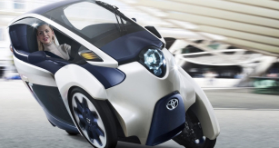 04-toyota-iroad 76764