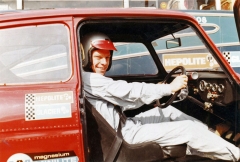 Roger Williamson začínal s vozem Ford Anglia v klubovních závodech