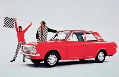 Ford Cortina Mk II ve dvoudveřové verzi (1967)